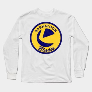 Defunct Saskatoon Blades Hockey Team Long Sleeve T-Shirt